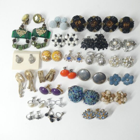 Clip On & Screwback Earrings Lot 25 Pairs Vintage to Modern - Picture 1 of 6